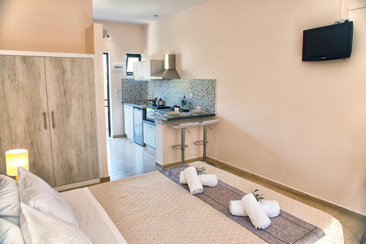 Costas Apartments 梅松吉 外观 照片