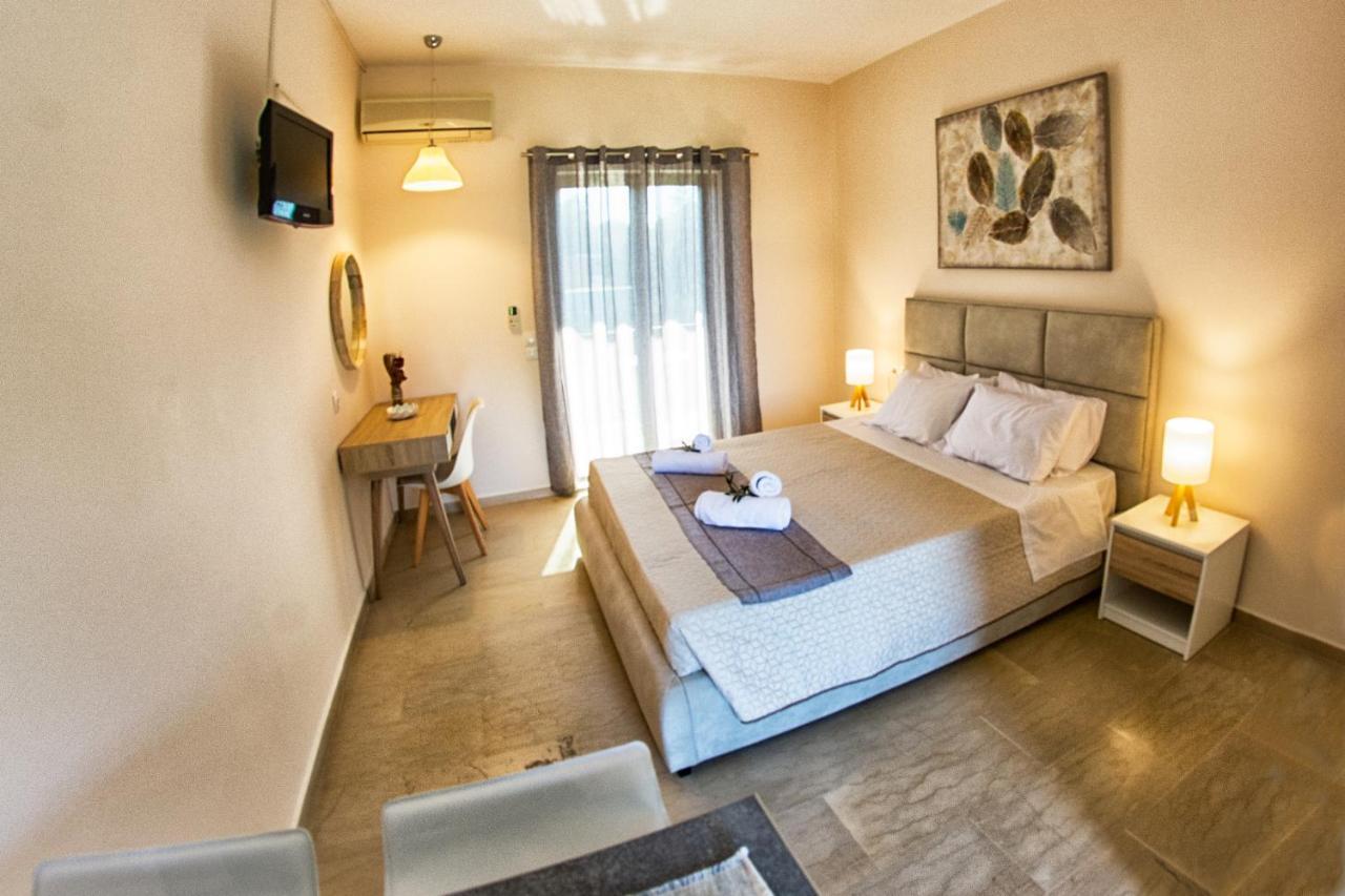 Costas Apartments 梅松吉 外观 照片