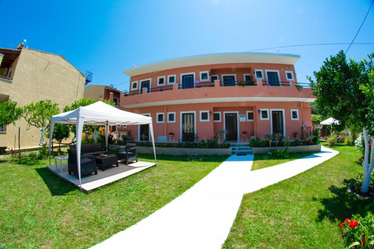 Costas Apartments 梅松吉 外观 照片