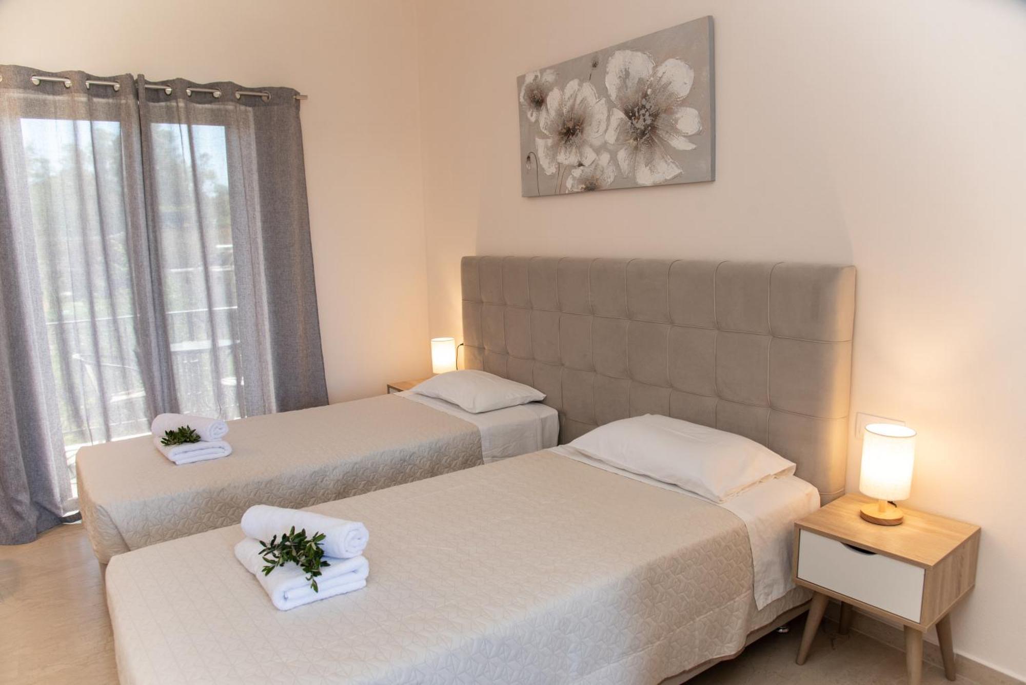 Costas Apartments 梅松吉 客房 照片